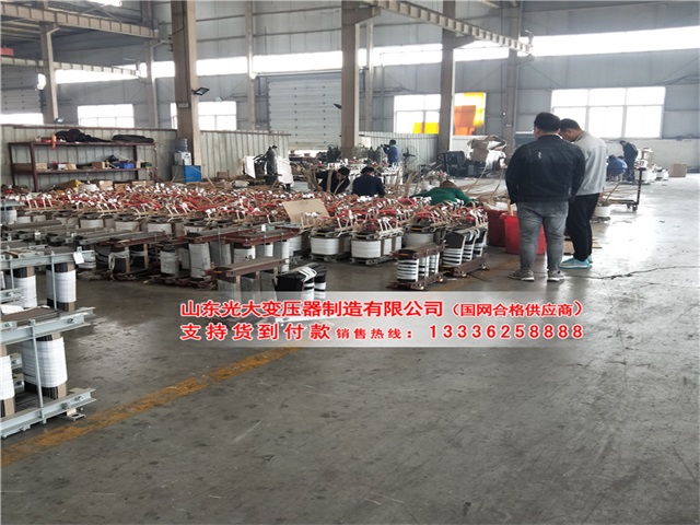 油浸（jìn）式變壓器